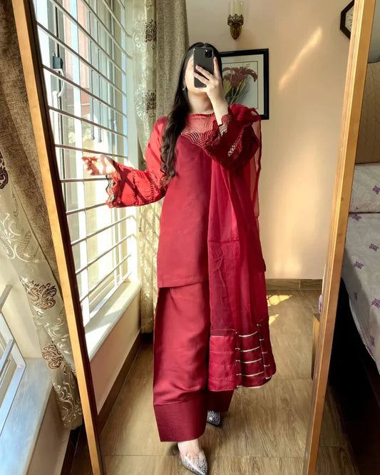 Raby Embroidered Lawn 3pc-Haram Store